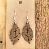 Ohrringe ‚Blatt der Linde‘ – Handgefertigter Ohrschmuck